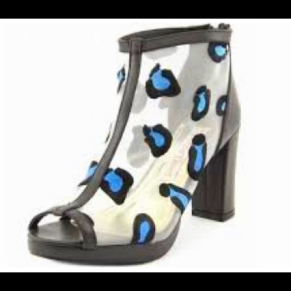 2 Lips Too Too Hollow Open Toe Zip Back Bootie, 9 - Picture 2 of 11